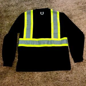 (NORTH 15)🎉Neon Green, Black & gray Long sleeves🔥SAFETY SHIRT (Sz.Medium)